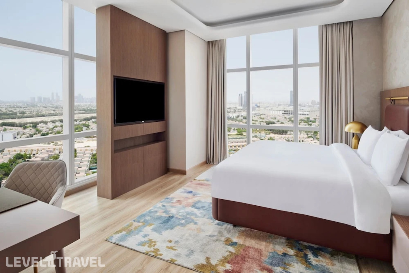 Двухместный люкс Deluxe Panoramic с видом на город двуспальная кровать — фото 3