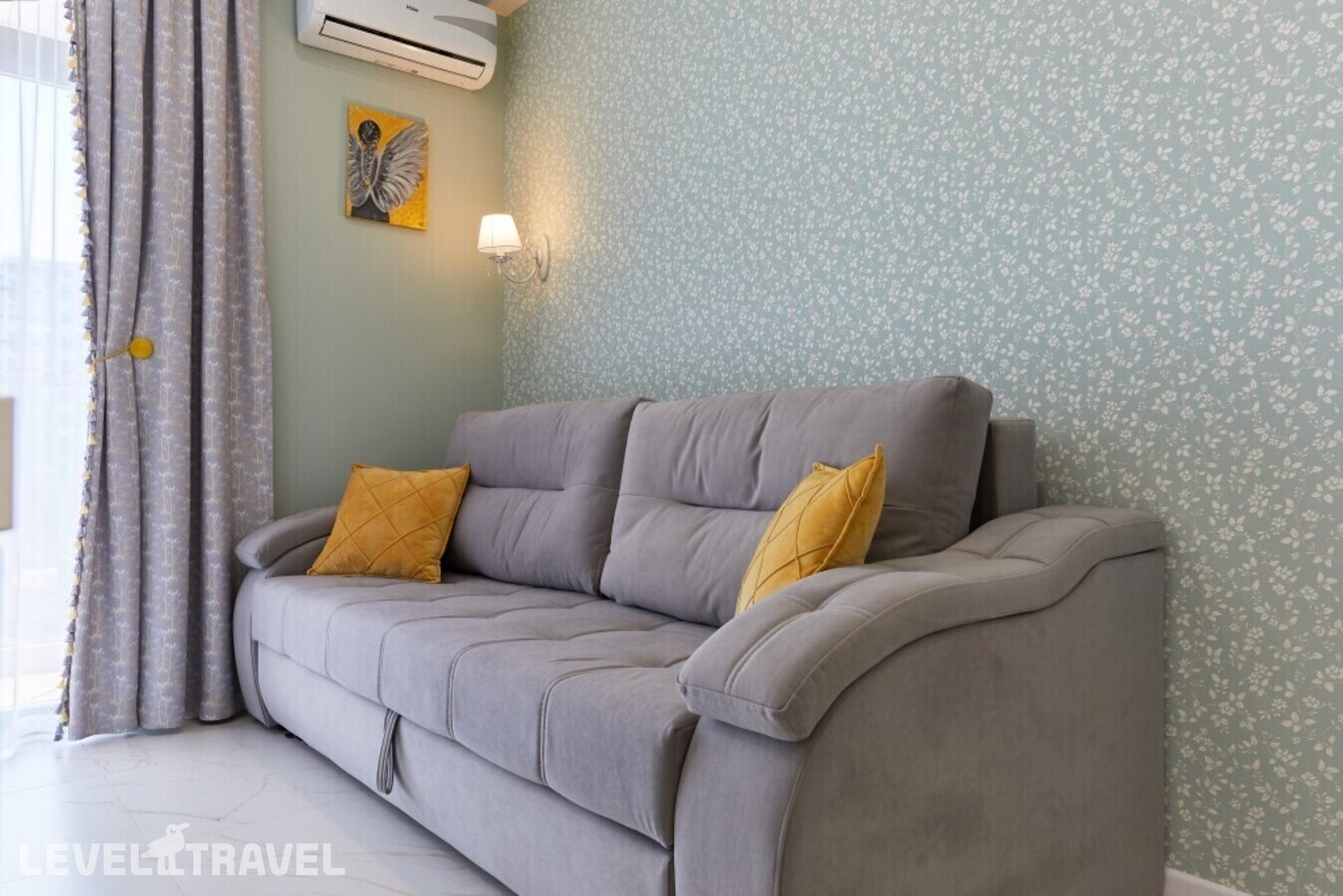 Апартаменты с видом на город — фото 3