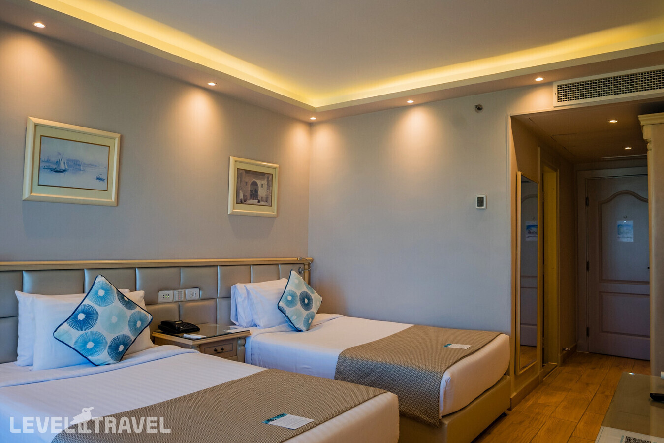 фотографии номера Делюкс с видом на пляж отеля Sunrise Alex Avenue Hotel в Египет(Александрия) - фото №6
