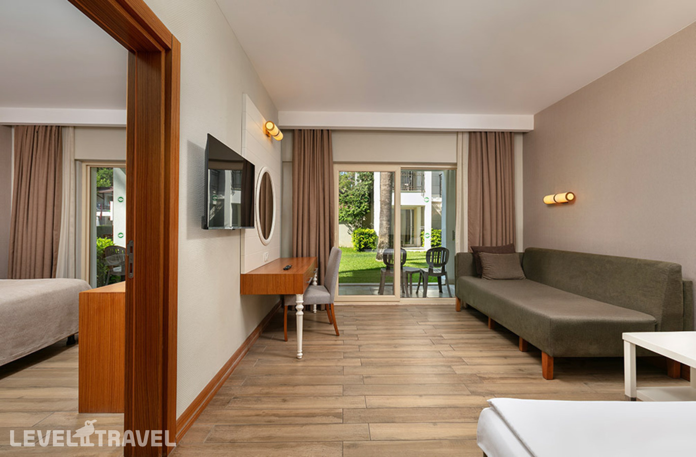 фотографии номера Семейный с видом на сад отеля Sherwood Exclusive Kemer (Ex. Sherwood Club Kemer) в Турция(Гёйнюк) - фото №1