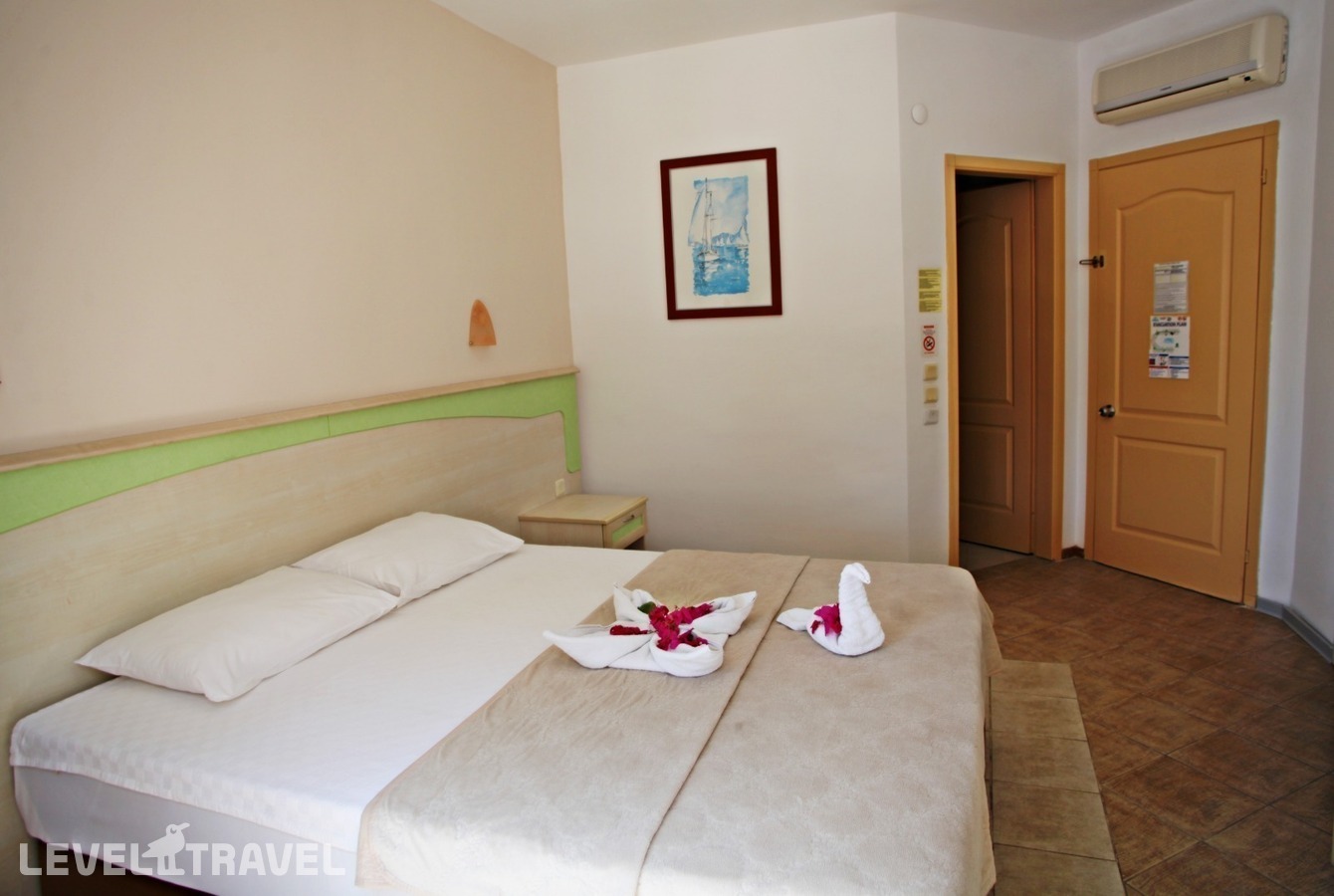 фотографии номера Стандартный номер отеля Serpina Hotel (Adults Only 16+) в Турция(Гюмбет) - фото №4