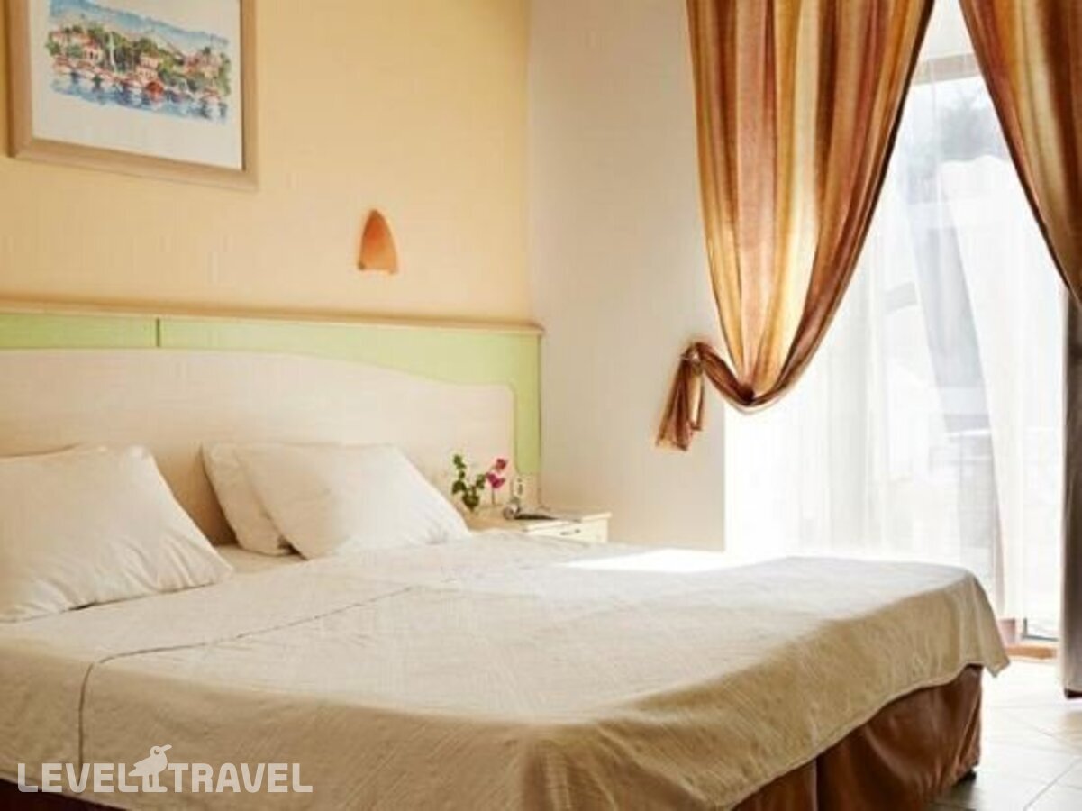 фотографии номера Стандартный номер отеля Serpina Hotel (Adults Only 16+) в Турция(Гюмбет) - фото №7