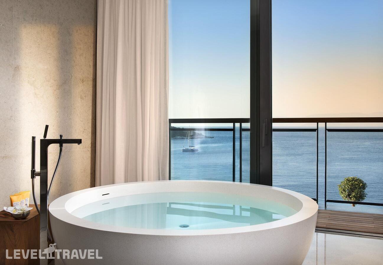 фотографии номера Вилла президентская отеля Mandarin Oriental Bodrum в Турция(Гёлькёй) - фото №4
