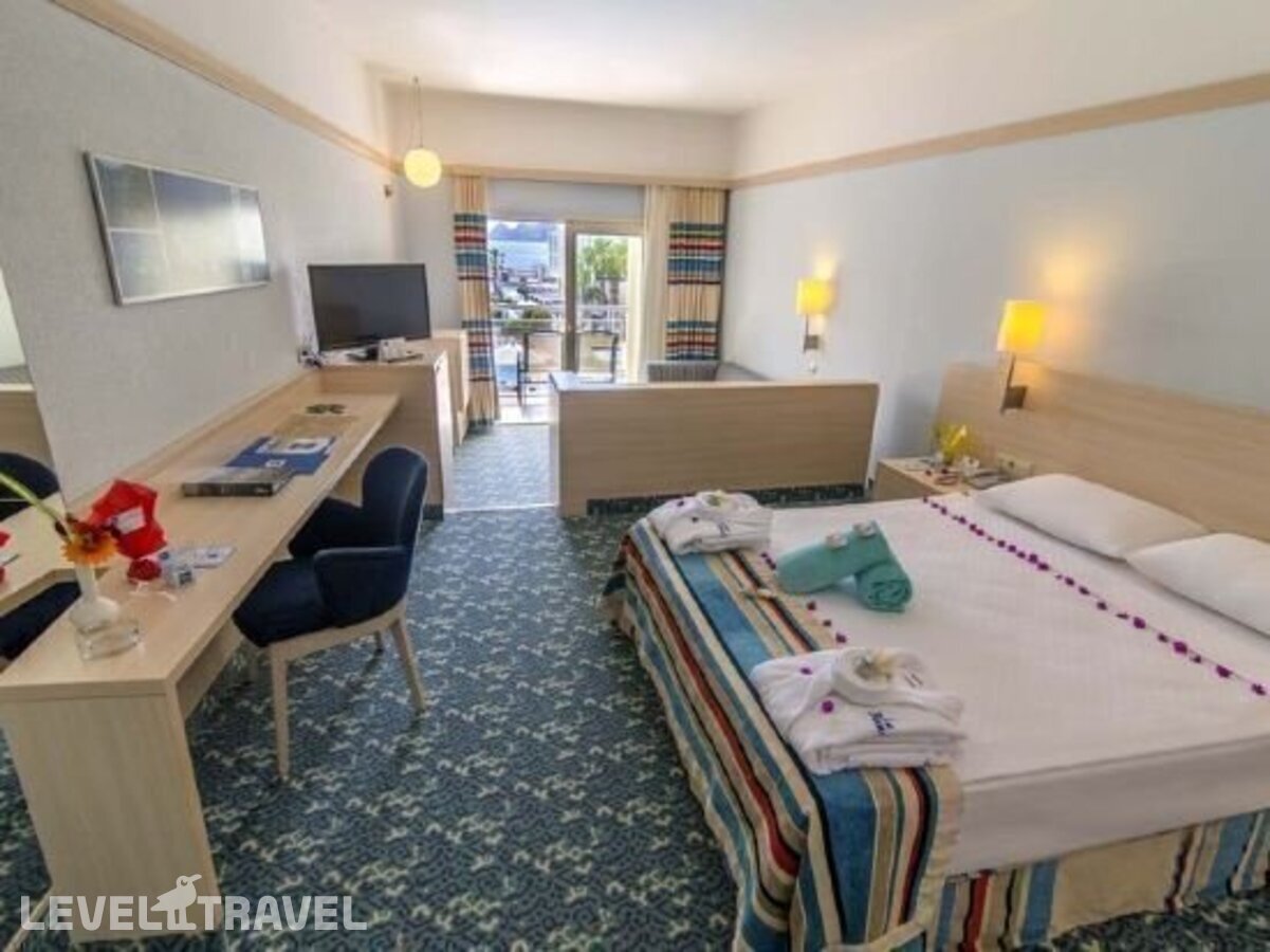 фотографии номера Стандартный с видом на окрестности отеля La Blanche Resort & Spa в Турция(Тургутреис) - фото №6