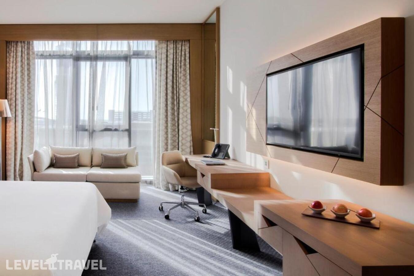 фотографии номера Стандартный номер отеля Pearl Rotana Capital Centre в ОАЭ(Абу-Даби) - фото №2