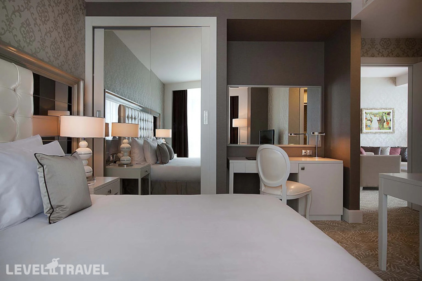 фотографии номера Представительский люкс отеля Qafqaz Baku City Hotel & Residences в Азербайджан(Баку) - фото №1
