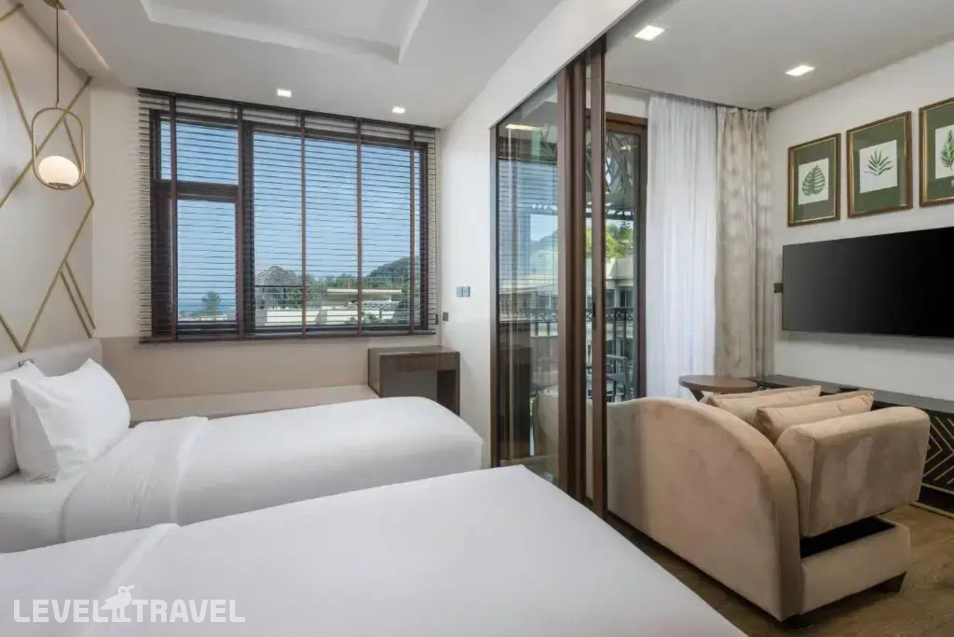 фотографии номера Делюкс (две односпальные кровати) отеля The Proud Karon Beach Phuket Trademark Collection By Wyndham в Таиланд(Карон Бич) - фото №4
