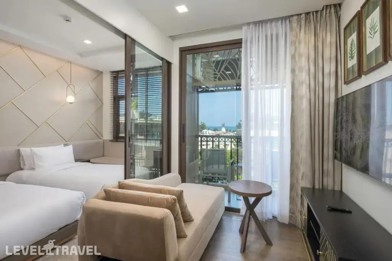 фотографии номера Делюкс (две односпальные кровати) отеля The Proud Karon Beach Phuket Trademark Collection By Wyndham в Таиланд(Карон Бич) - фото №5