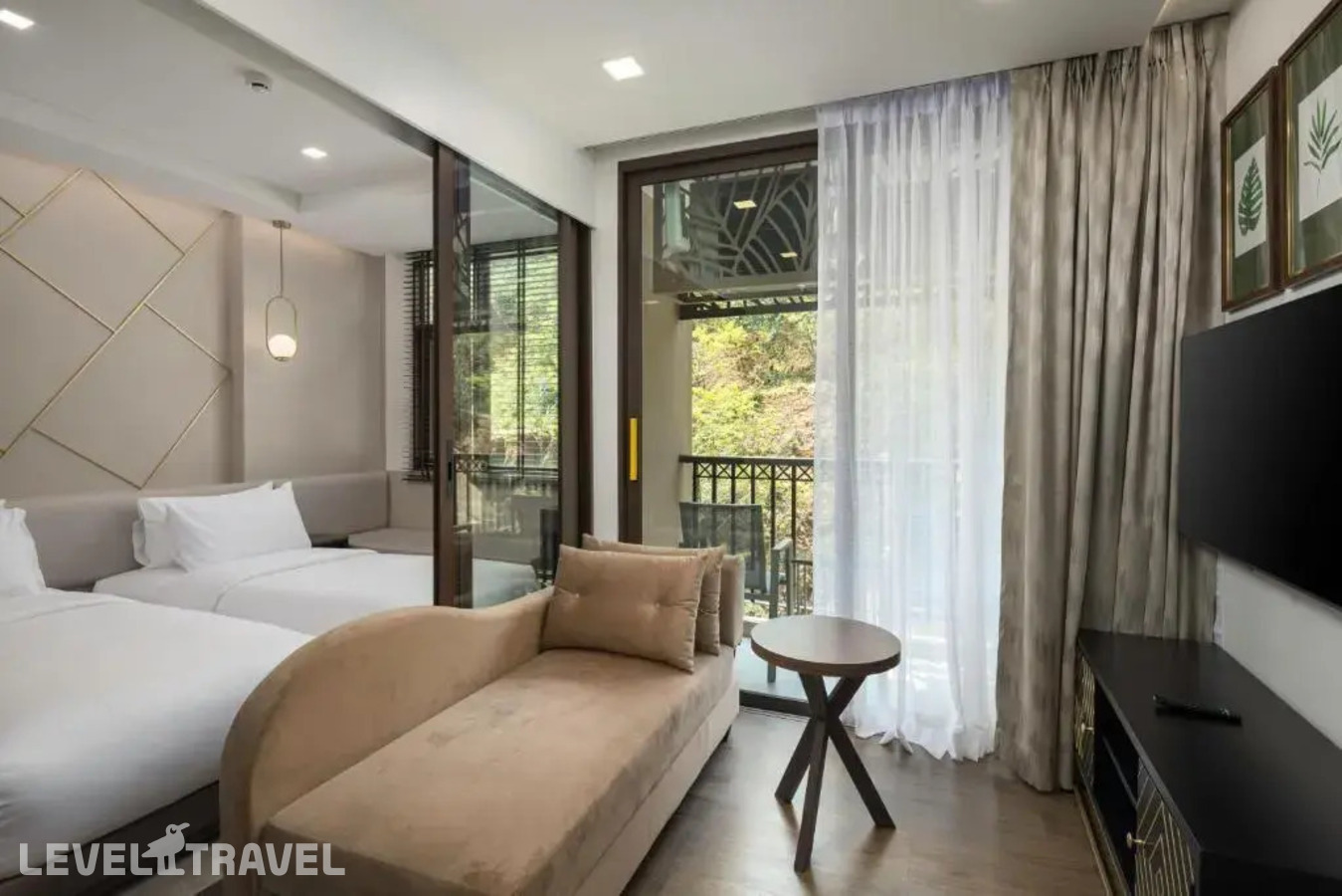 фотографии номера Премьер (две односпальные кровати) отеля The Proud Karon Beach Phuket Trademark Collection By Wyndham в Таиланд(Карон Бич) - фото №6