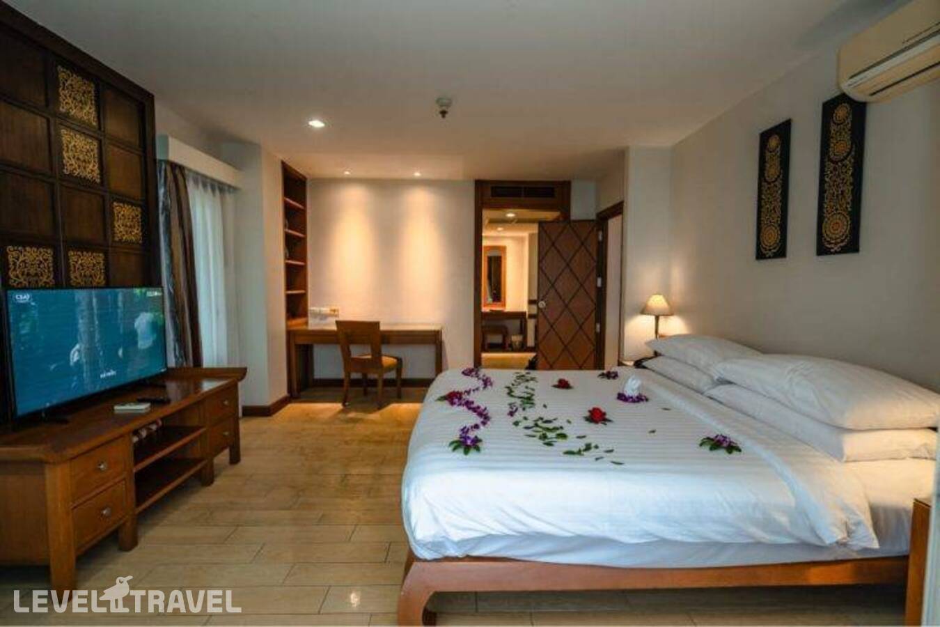 фотографии номера Представительский люкс Royal (2 спальни) отеля The Royal Paradise Hotel & Spa в Таиланд(Патонг Бич) - фото №5