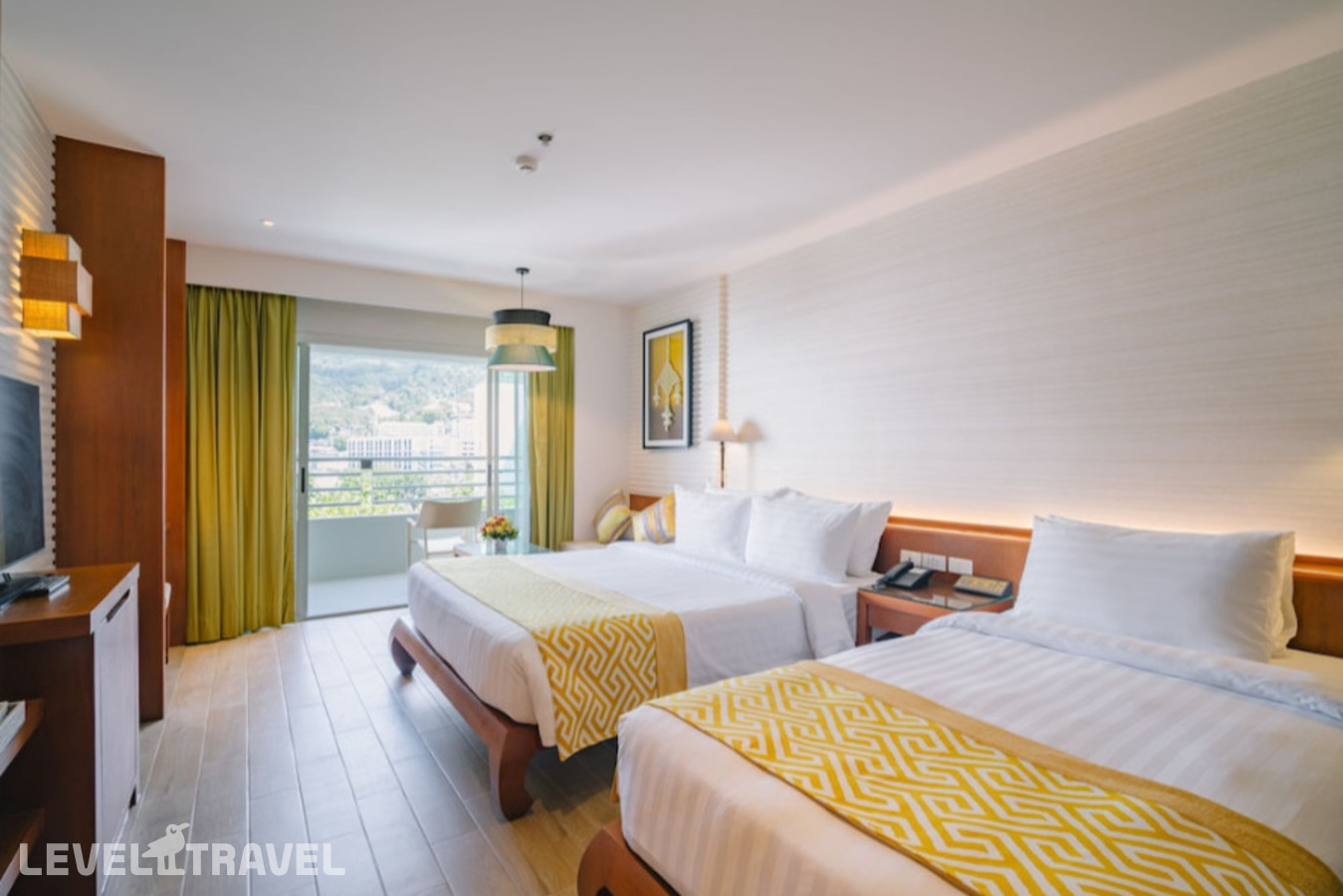 фотографии номера Делюкс, крыло Royal (отдельные кровати) отеля The Royal Paradise Hotel & Spa в Таиланд(Патонг Бич) - фото №7