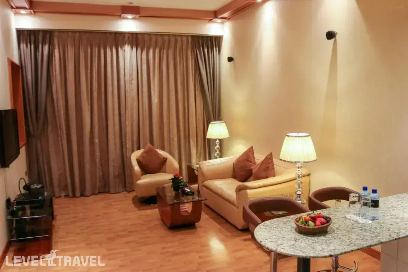 фотографии номера Люкс (1 комната) отеля Elite Crystal Hotel в Бахрейн(Манама) - фото №9