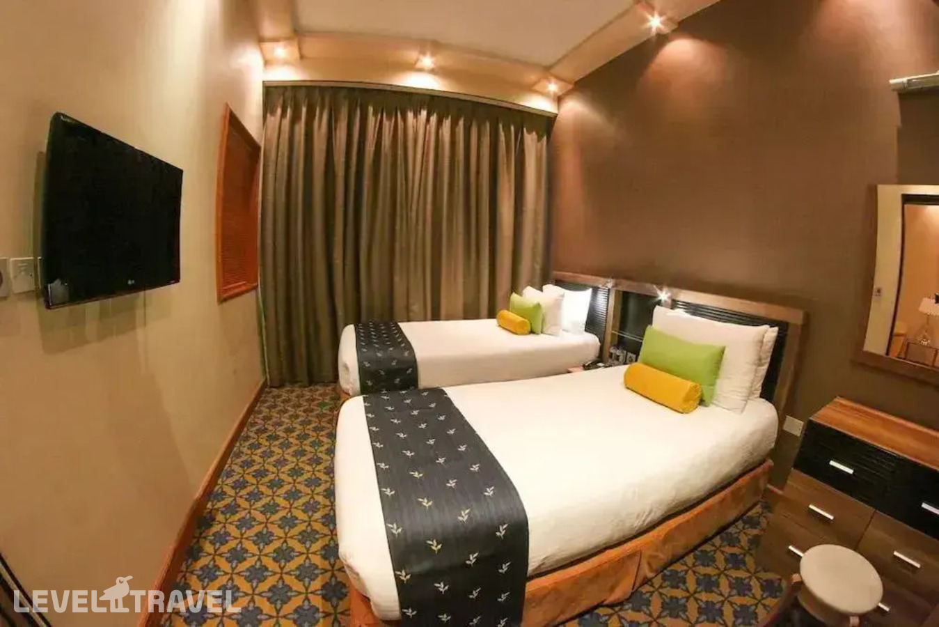 фотографии номера Люкс (1 комната) отеля Elite Crystal Hotel в Бахрейн(Манама) - фото №4