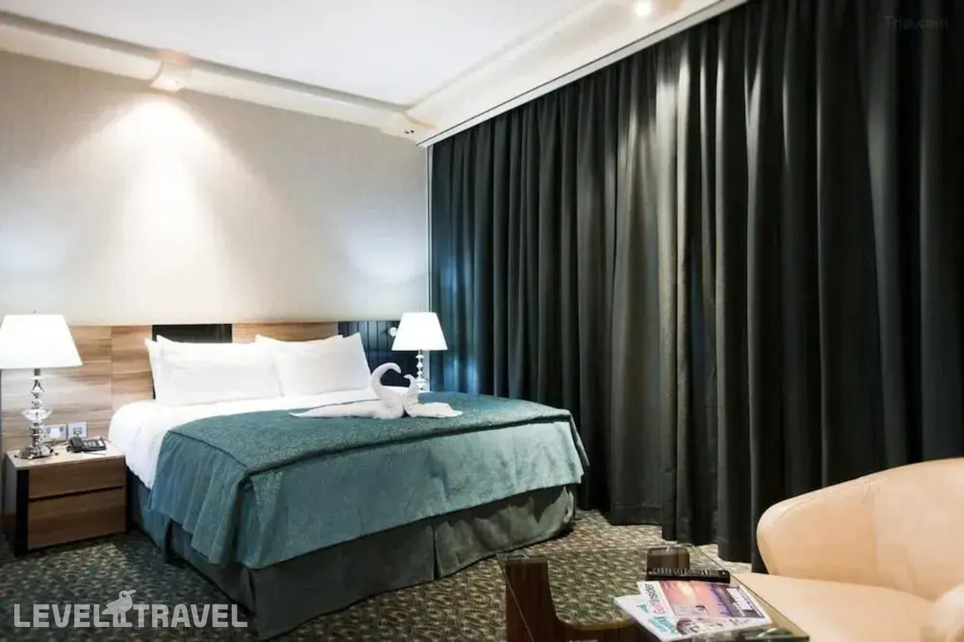 фотографии номера Двухместный люкс Royal c 1 комнатой двуспальная кровать отеля Elite Crystal Hotel в Бахрейн(Манама) - фото №4