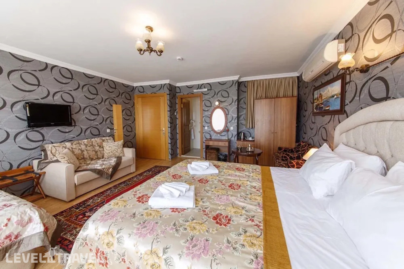 фотографии номера Четырёхместный номер с видом на море отеля Ipekyolu Hotel в Турция(Султанахмет) - фото №14