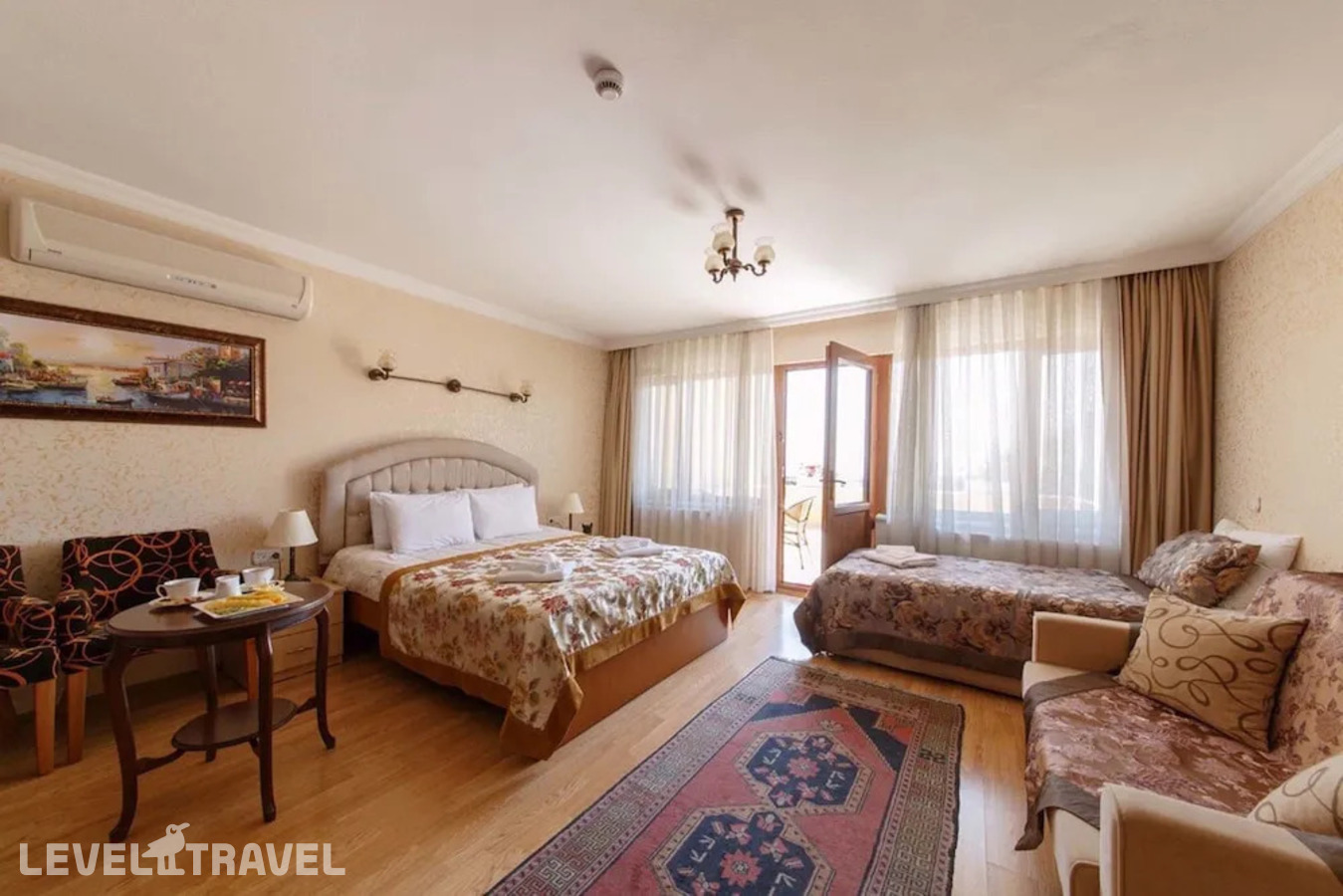 фотографии номера Четырёхместный номер с видом на море отеля Ipekyolu Hotel в Турция(Султанахмет) - фото №16