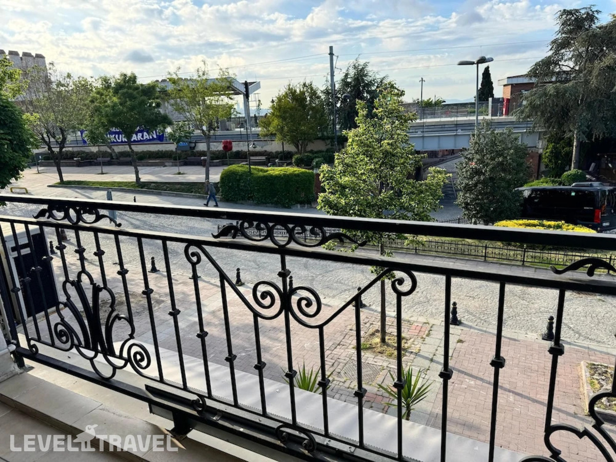 фотографии номера Четырёхместный номер с видом на море отеля Ipekyolu Hotel в Турция(Султанахмет) - фото №8