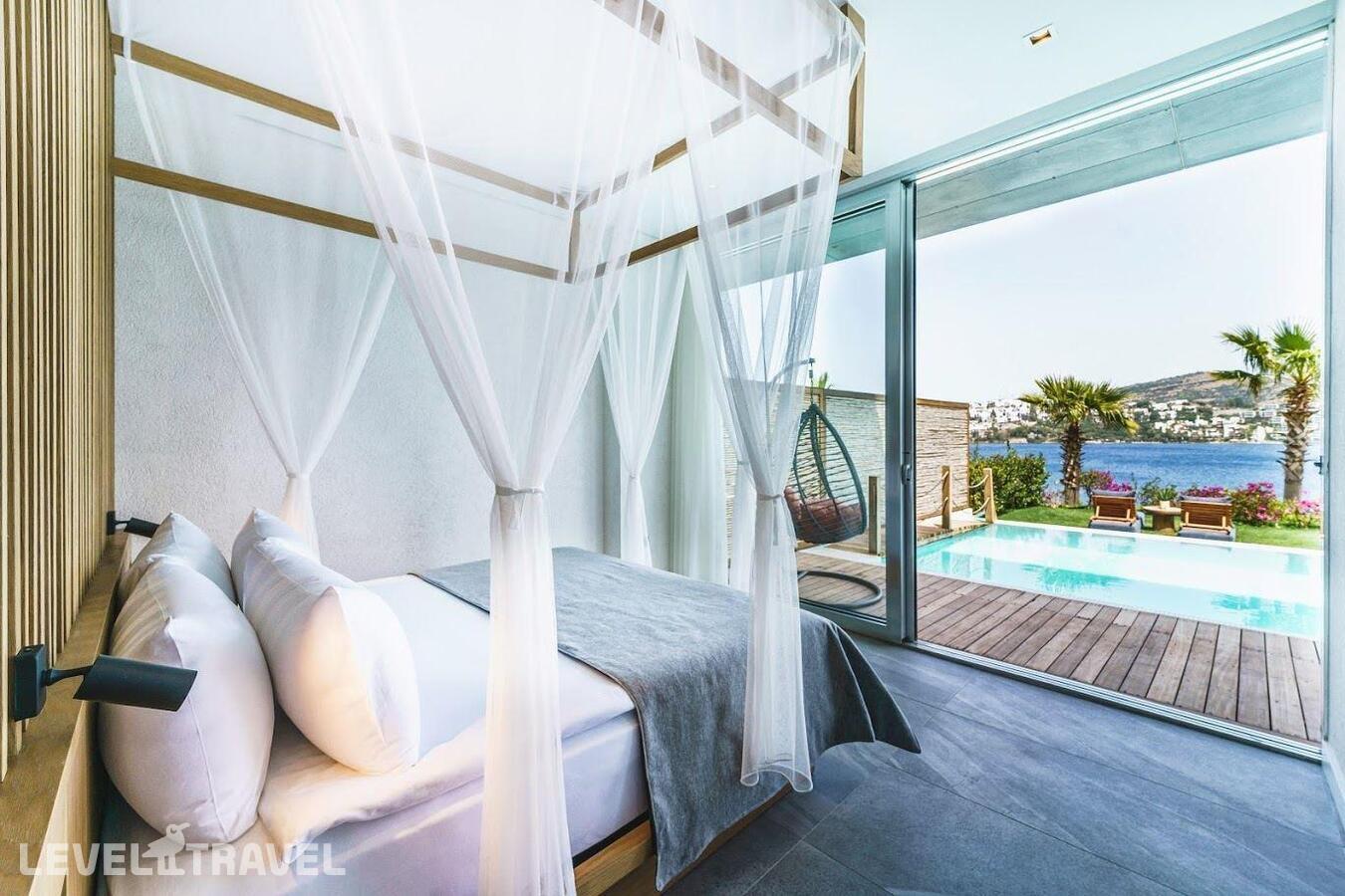 фотографии номера Представительский люкс (1 спальня) отеля Cape Beach Resort Bodrum в Турция(Гюндоган) - фото №3