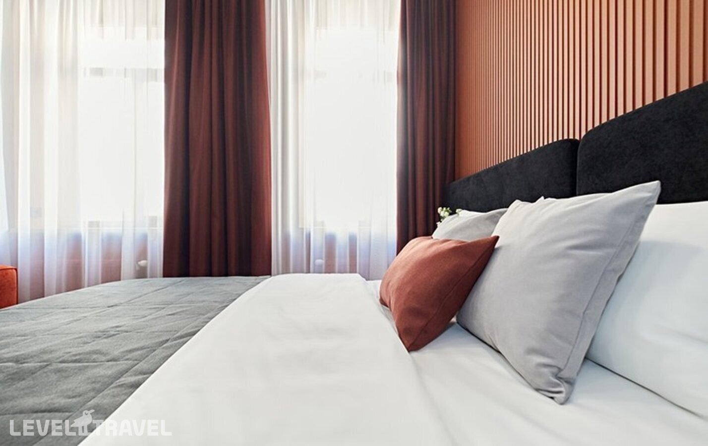 фотографии номера Семейная студия с видом на внутренний двор отеля Terraplace By Mix Hotels в Россия(Центральный район) - фото №2