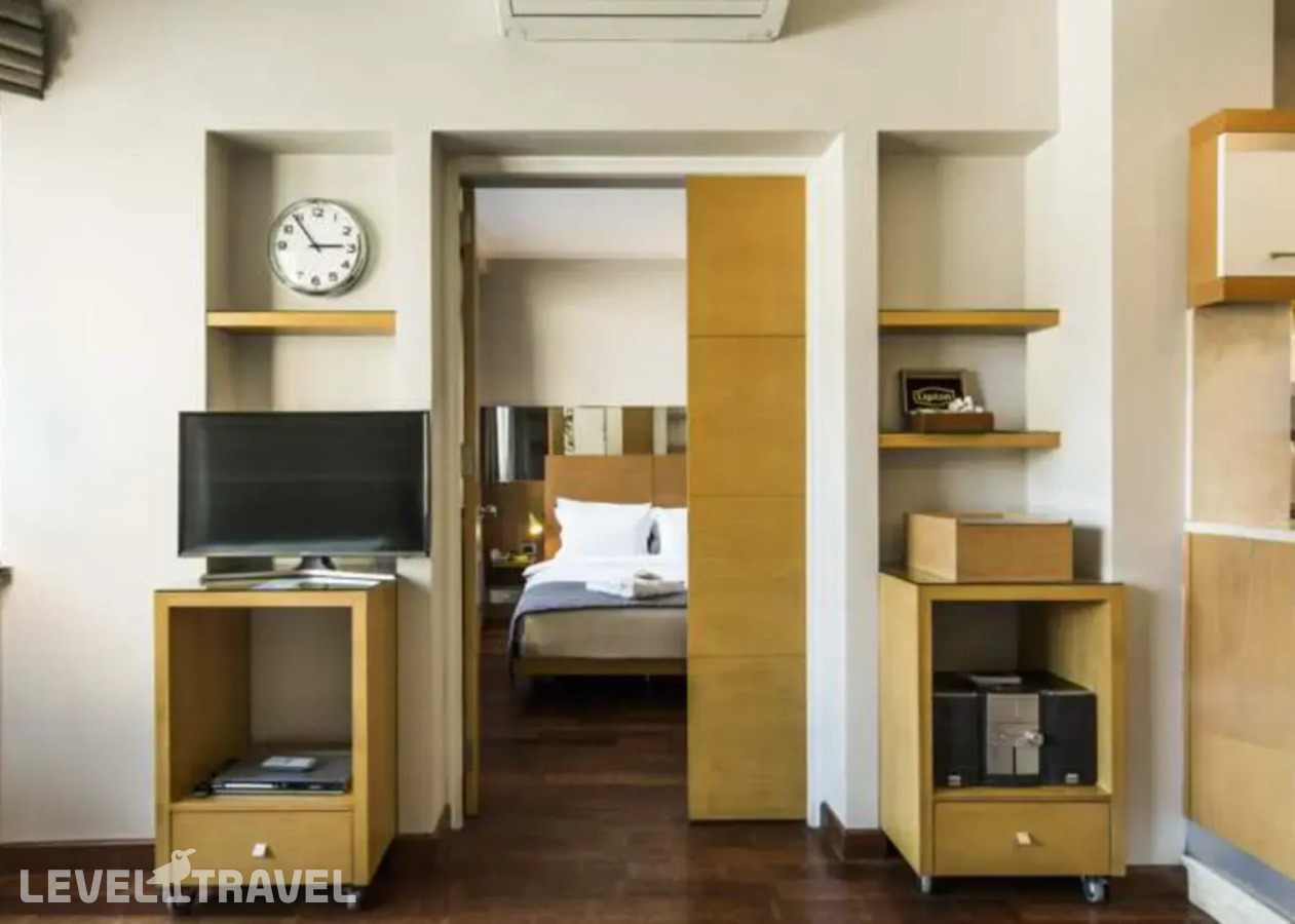 фотографии номера Люкс Park с видом на парк Taksim Gezi отеля Taxim Suites Hotel в Турция(Бейоглу) - фото №2