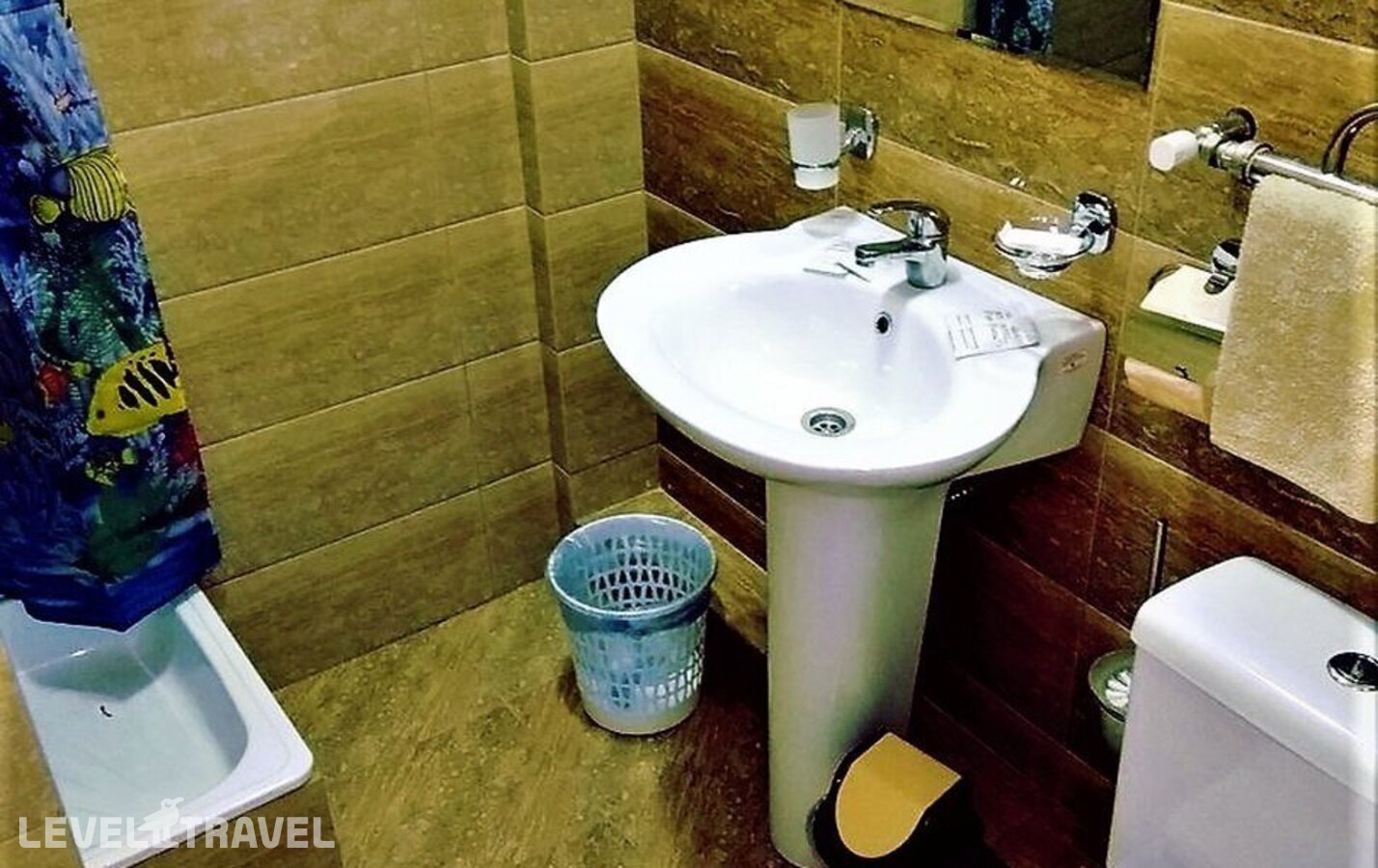 фотографии номера Стандартный с балконом с видом на парк/море отеля Отель Фантазия в Россия(Анапа-центр) - фото №4