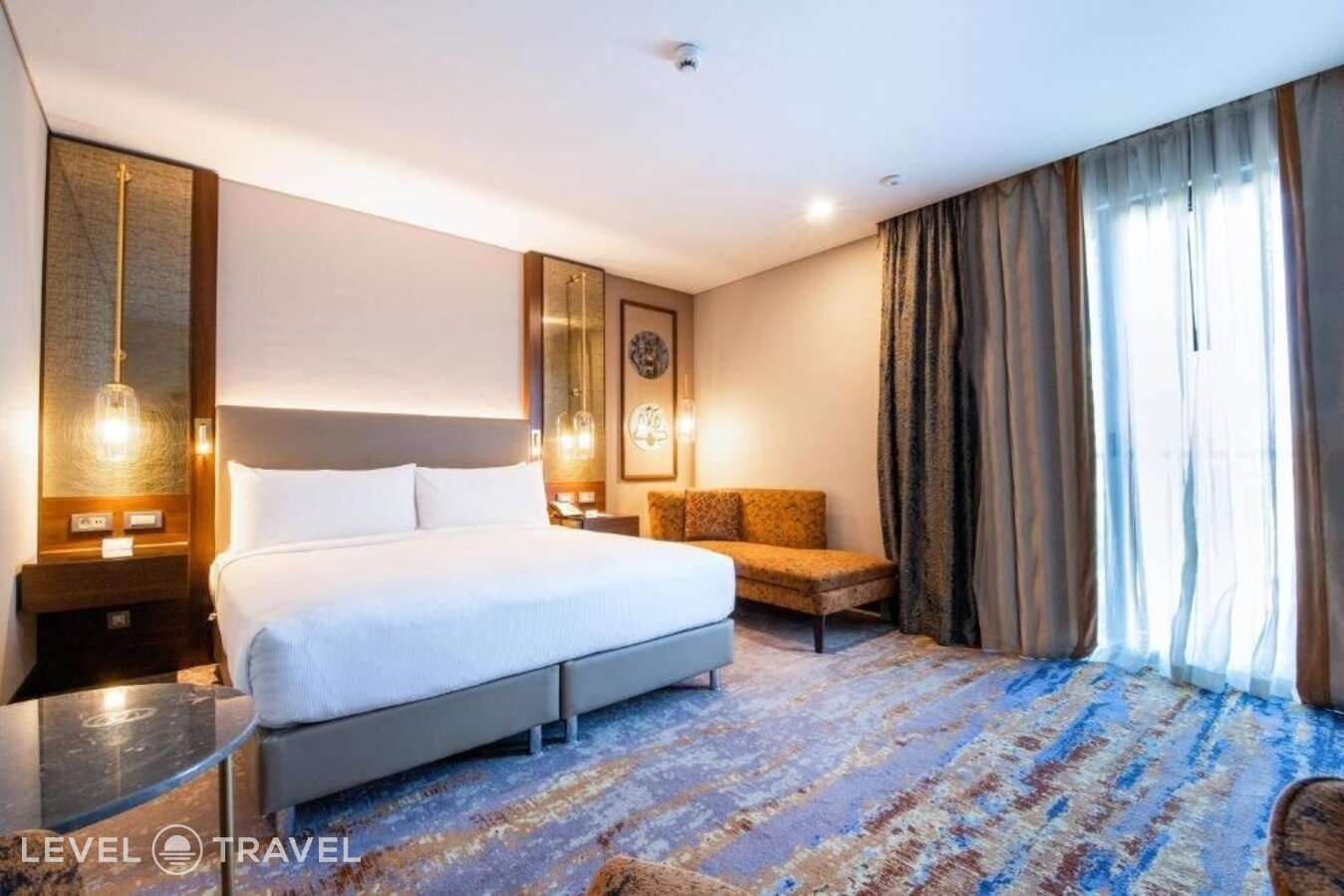 фотографии номера Улучшенный (двуспальная кровать) отеля Doubletree By Hilton Antalya City Centre в Турция(Анталья) - фото №17