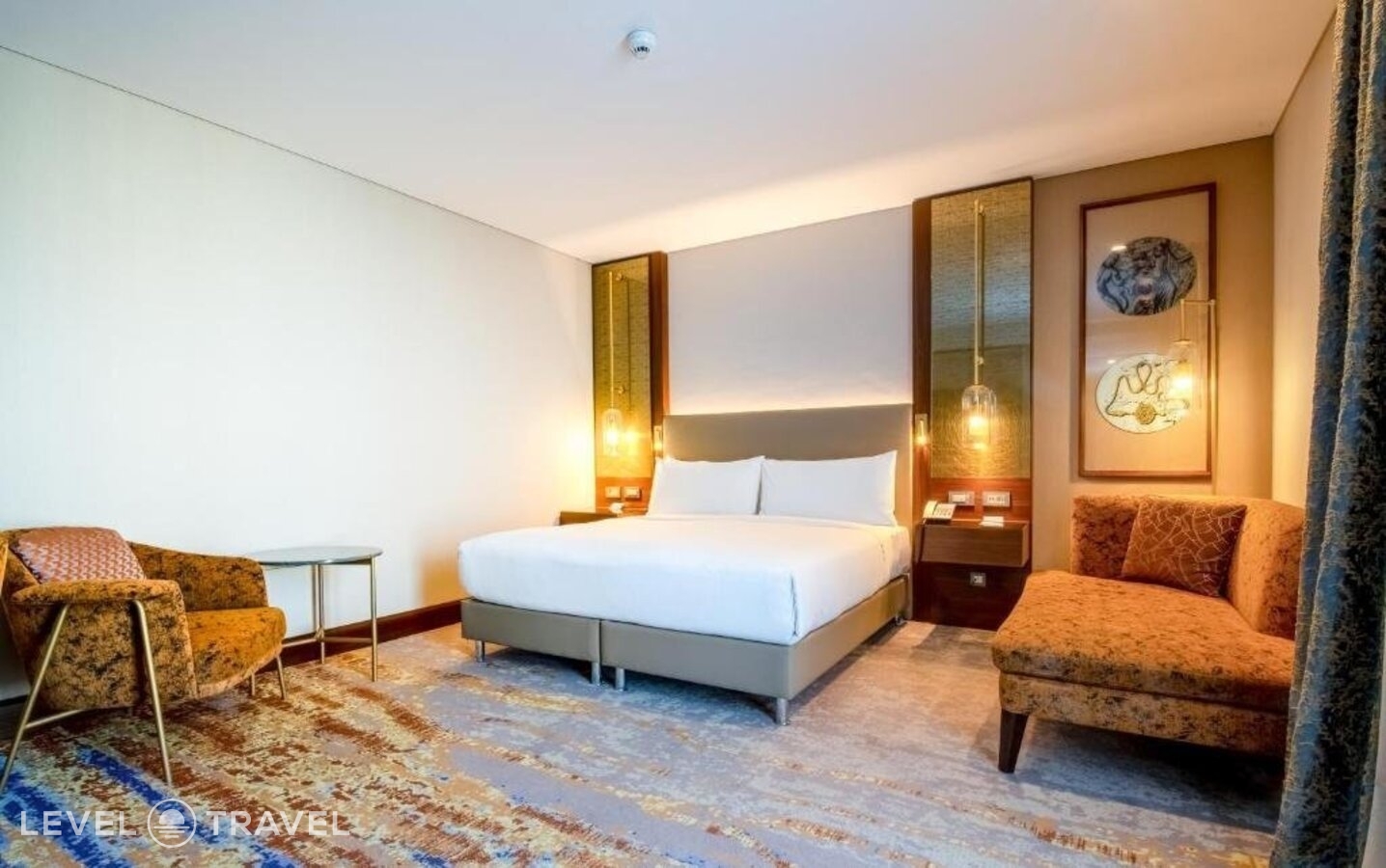 фотографии номера Улучшенный (двуспальная кровать) отеля Doubletree By Hilton Antalya City Centre в Турция(Анталья) - фото №18