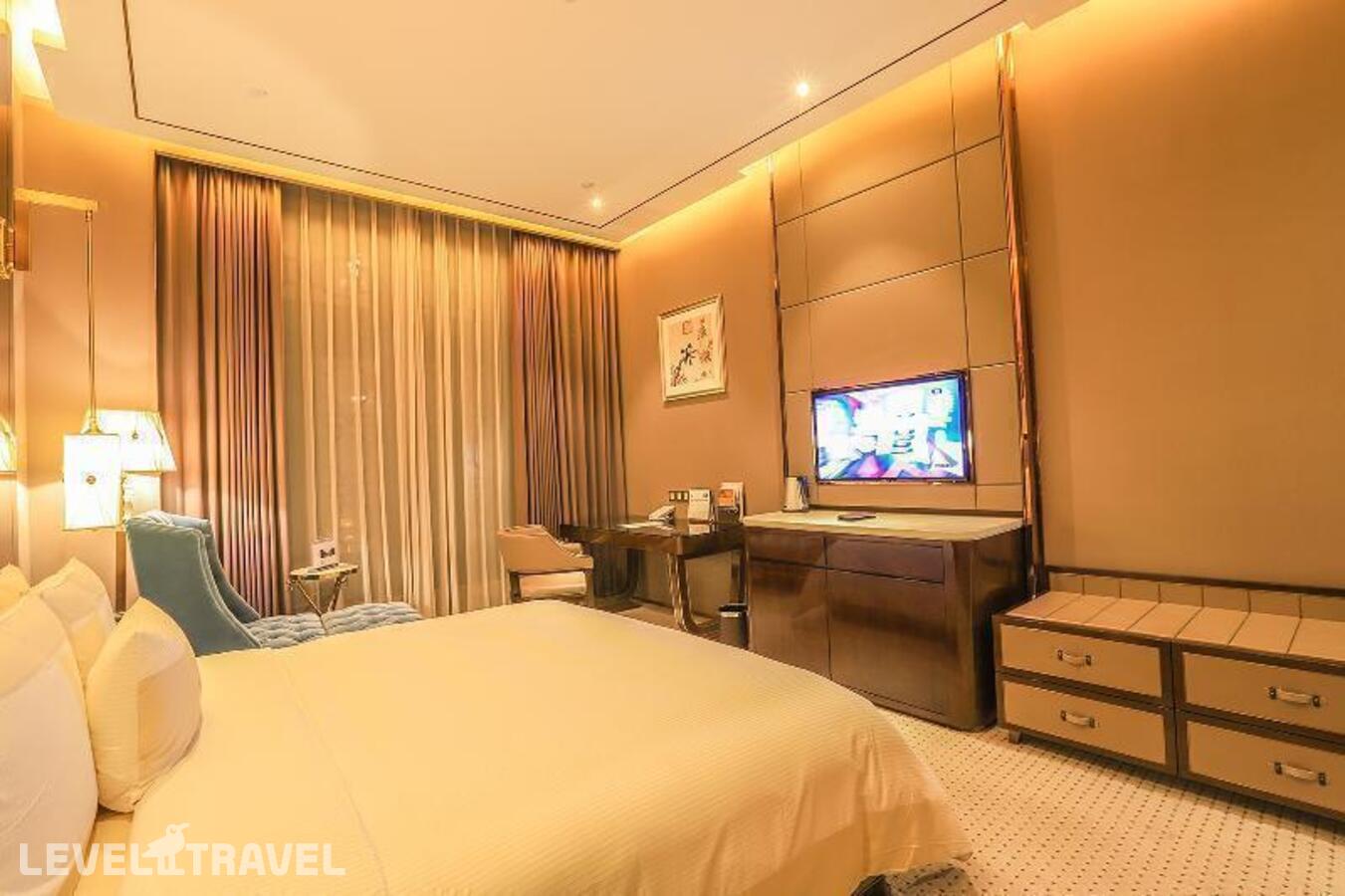 фотографии номера Делюкс с видом на сад отеля Shanghai Royal Garden Hotel в Китай(Шанхай) - фото №8