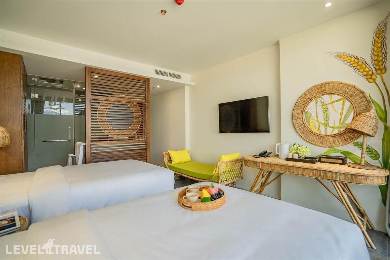 фотографии номера Стандартный с видом на море отеля The Signature Hotel Nha Trang в Вьетнам(Нячанг) - фото №2
