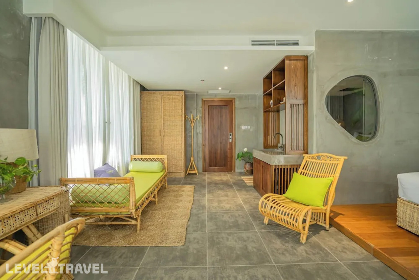 фотографии номера Стандартный номер отеля The Signature Hotel Nha Trang в Вьетнам(Нячанг) - фото №4