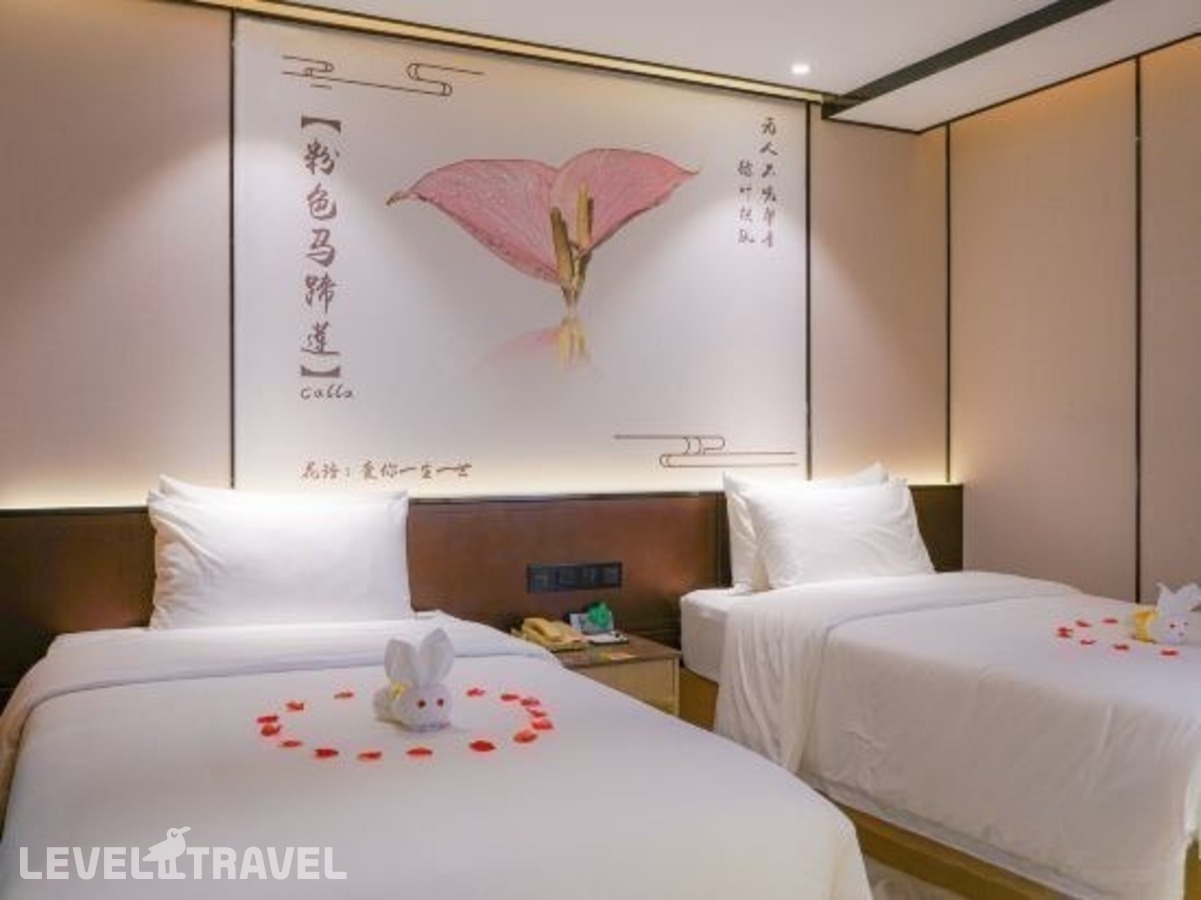 фотографии номера Роскошный люкс (две односпальные кровати) отеля Baiyun City Hotel в Китай(Гуанчжоу) - фото №1