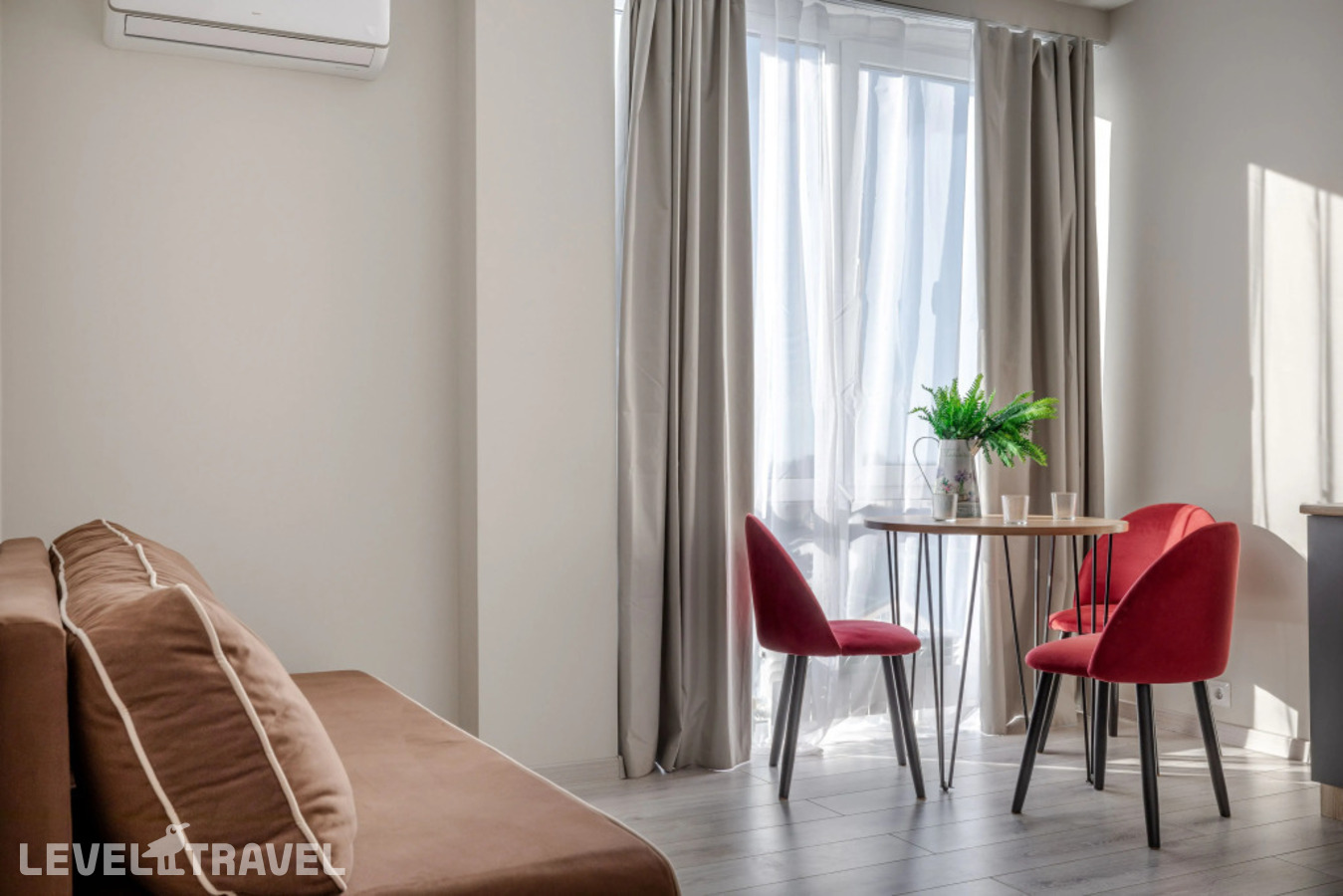 фотографии номера Двухместные апартаменты Comfort с 2 комнатами двуспальная кровать отеля Villa Dalila в Россия(Адлер) - фото №4