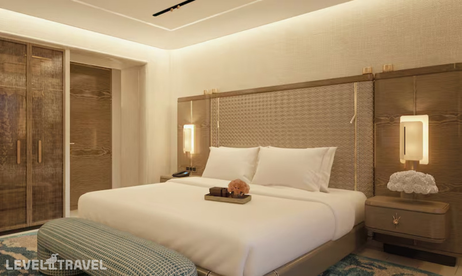 фотографии номера Люкс отеля Hilton Istanbul Bosphorus Hotel в Турция(Шишли) - фото №3
