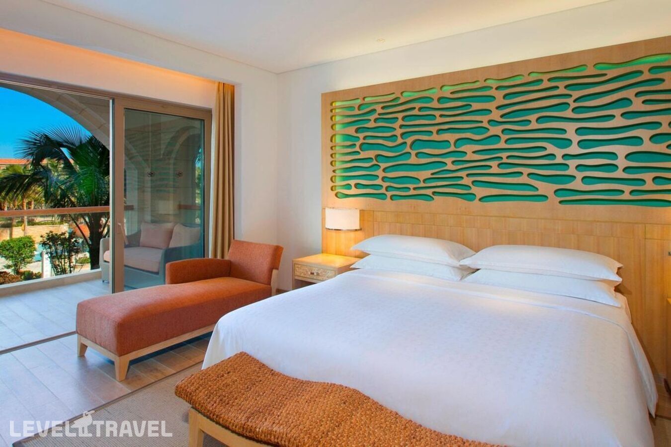 фотографии номера Семейный люкс с видом на сад (2 спальни) отеля Sheraton Sanya Haitang Bay Resort в Китай(Хайтанг Бэй) - фото №5