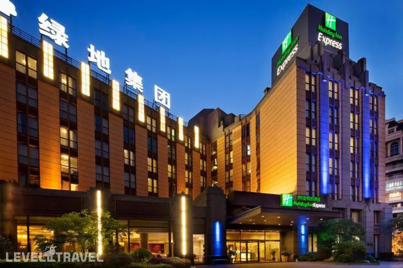 фотографии номера Четырехместный номер отеля Holiday Inn Express Putuo Shanghai в Китай(Шанхай) - фото №11