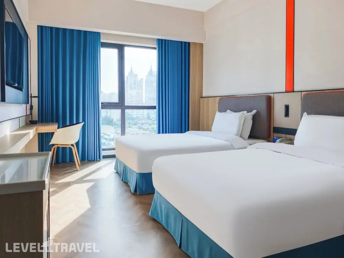 фотографии номера Четырехместный номер отеля Holiday Inn Express Putuo Shanghai в Китай(Шанхай) - фото №5