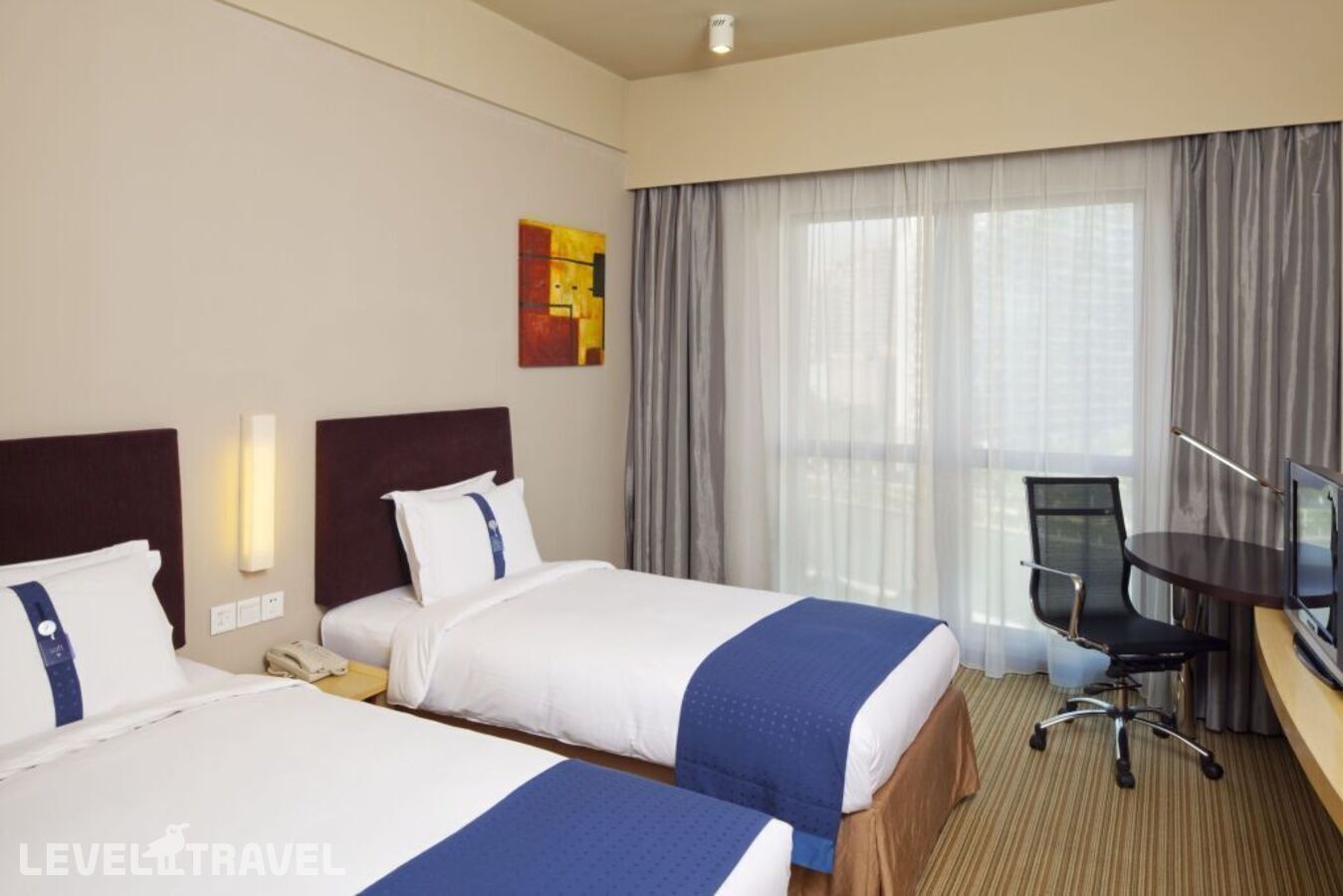 фотографии номера Трехместный номер отеля Holiday Inn Express Putuo Shanghai в Китай(Шанхай) - фото №1
