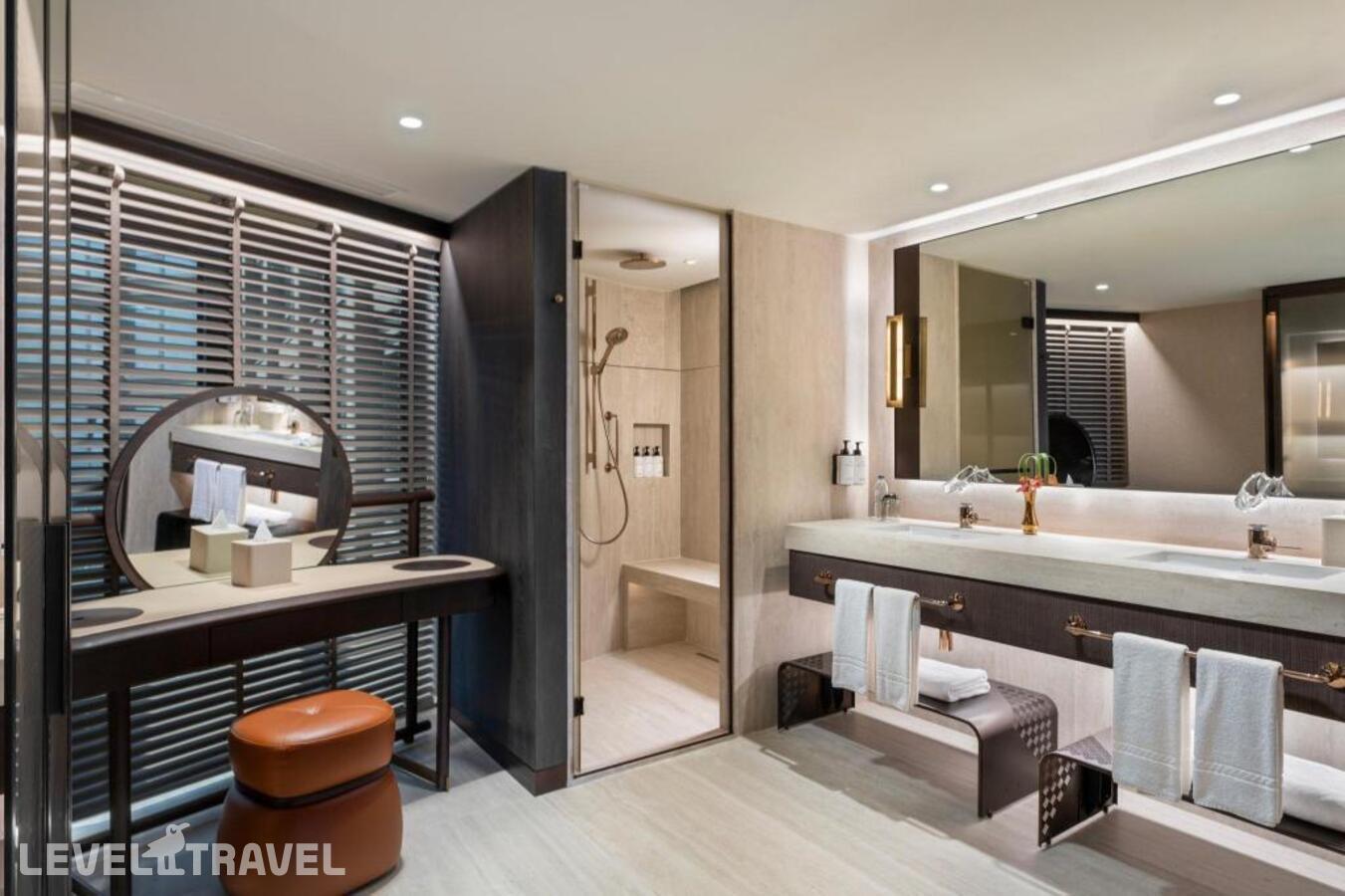фотографии номера Люкс с видом на море отеля Intercontinental Hotel Istanbul (Ex. Ceylan Intercontinental Hotel) в Турция(Бейоглу) - фото №6