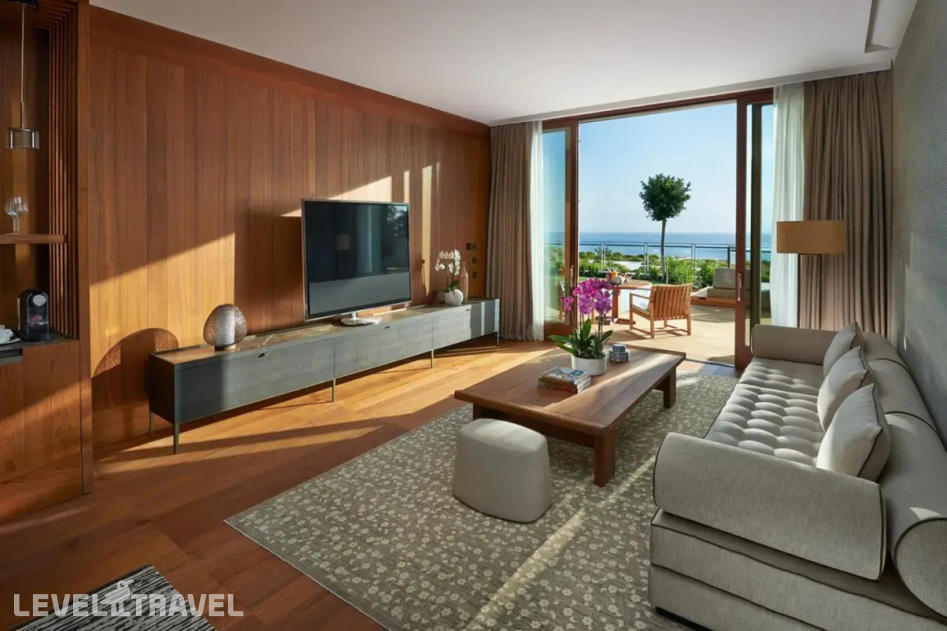 фотографии номера Люкс с видом на море отеля Mandarin Oriental Bodrum в Турция(Гёлькёй) - фото №3