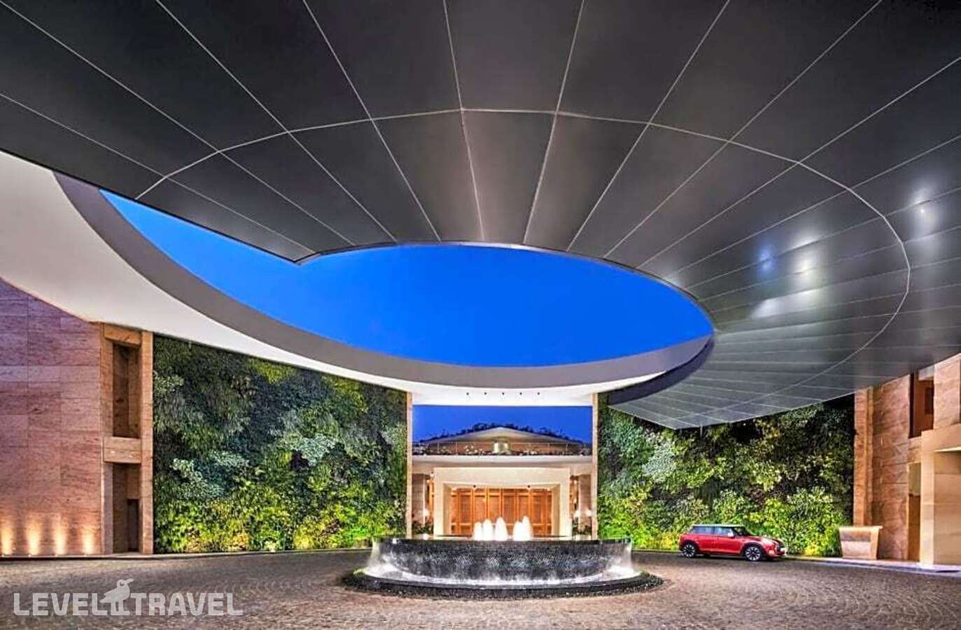 фотографии номера Люкс Гранд отеля Taj Cidade De Goa Horizon в Индия(Панаджи) - фото №6