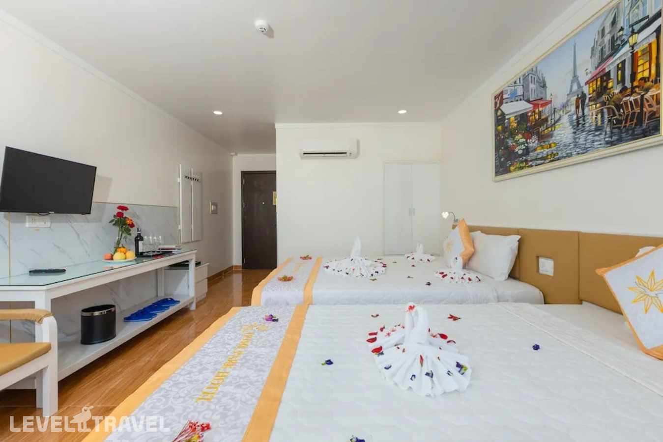 фотографии номера Делюкс (две односпальные кровати) отеля Home Park Hotel Phu Quoc в Вьетнам(Фукуок) - фото №1