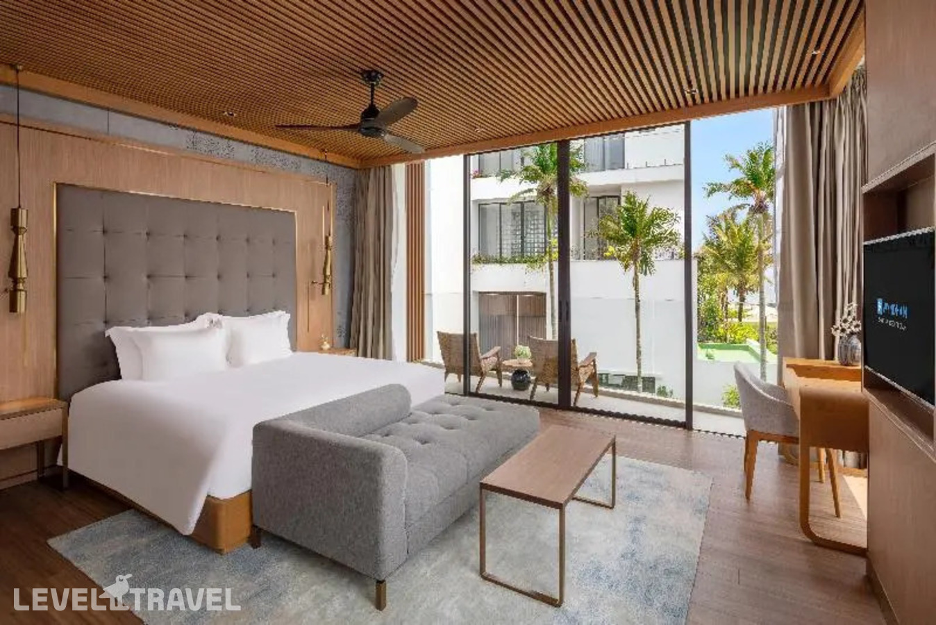 фотографии номера Вилла с видом на сад отеля Wyndham Hoi An Royal Beachfront Resort & Villas в Вьетнам(Хойан) - фото №1