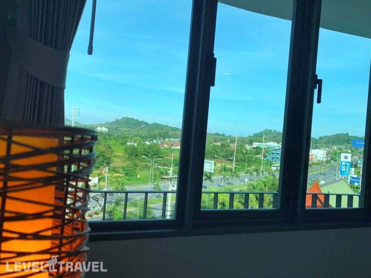 фотографии номера Улучшенный номер отеля Atom Phuket Hotel в Таиланд(Най Янг Бич) - фото №4