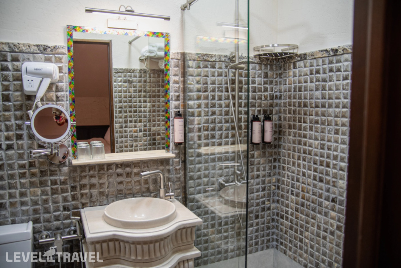 фотографии номера Делюкс (две односпальные кровати) отеля Kazma Boutique Hotel в Грузия(Тбилиси) - фото №6