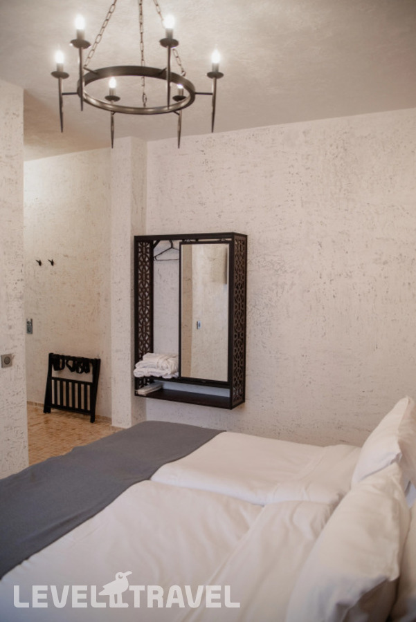 фотографии номера Полулюкс (две односпальные кровати) отеля Kazma Boutique Hotel в Грузия(Тбилиси) - фото №2