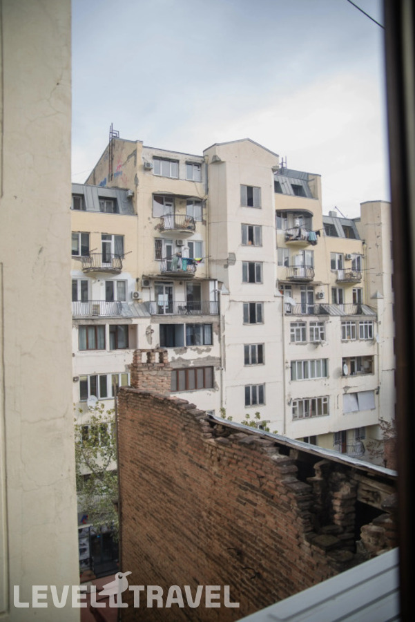фотографии номера Люкс c 1 комнатой с видом на город отеля Kazma Boutique Hotel в Грузия(Тбилиси) - фото №3