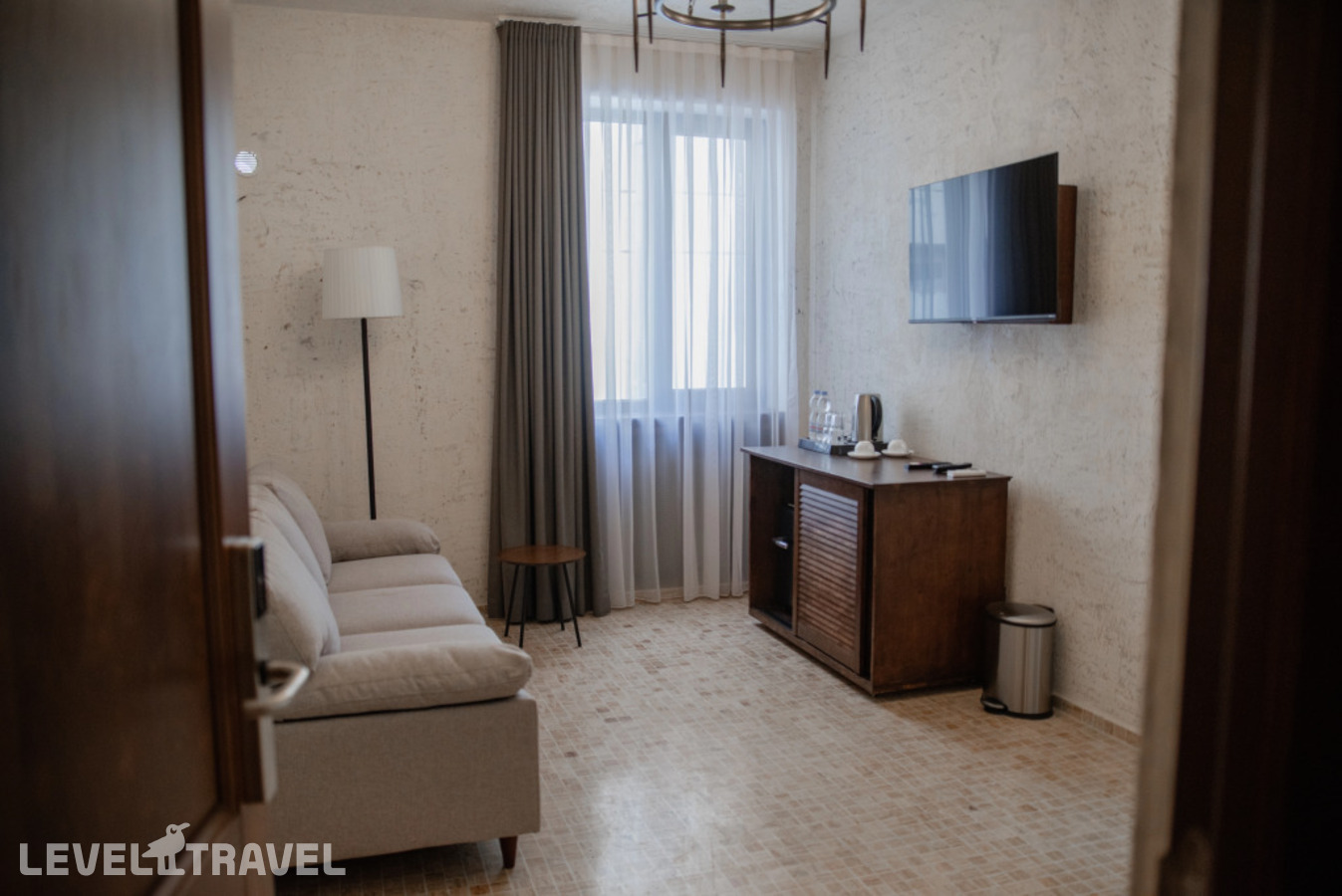 фотографии номера Люкс c 1 комнатой с видом на город отеля Kazma Boutique Hotel в Грузия(Тбилиси) - фото №2