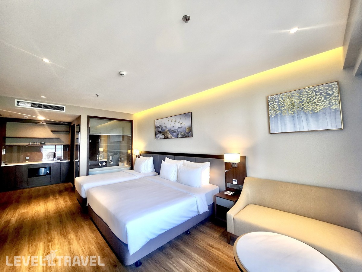 фотографии номера Трехместный делюкс отеля Annova Hotel Nha Trang в Вьетнам(Нячанг) - фото №1