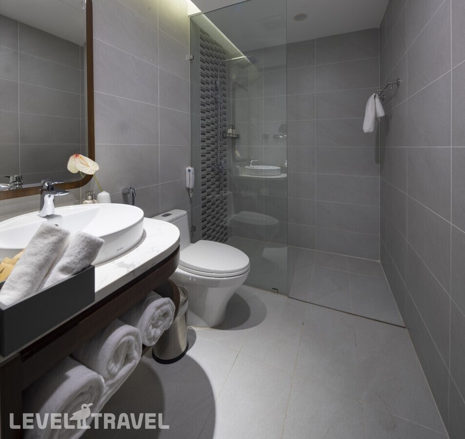 фотографии номера Трехместный семейный отеля Annova Hotel Nha Trang в Вьетнам(Нячанг) - фото №2