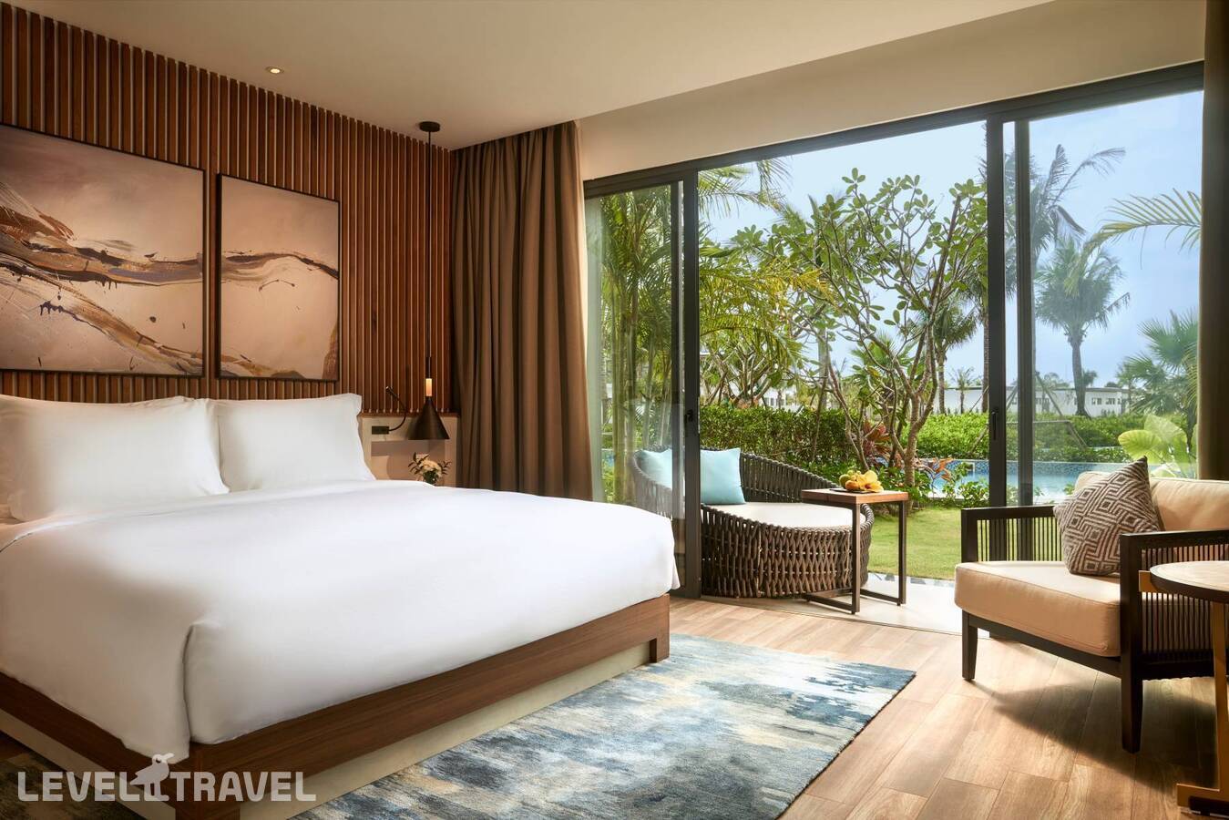 фотографии номера Студия с доступом к бассейну отеля Mövenpick Villas & Residences Phu Quoc в Вьетнам(Фукуок) - фото №1